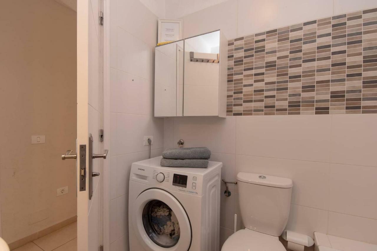 Great 2 Beds Apartment Los Cristianos لوس كريستيانوس المظهر الخارجي الصورة