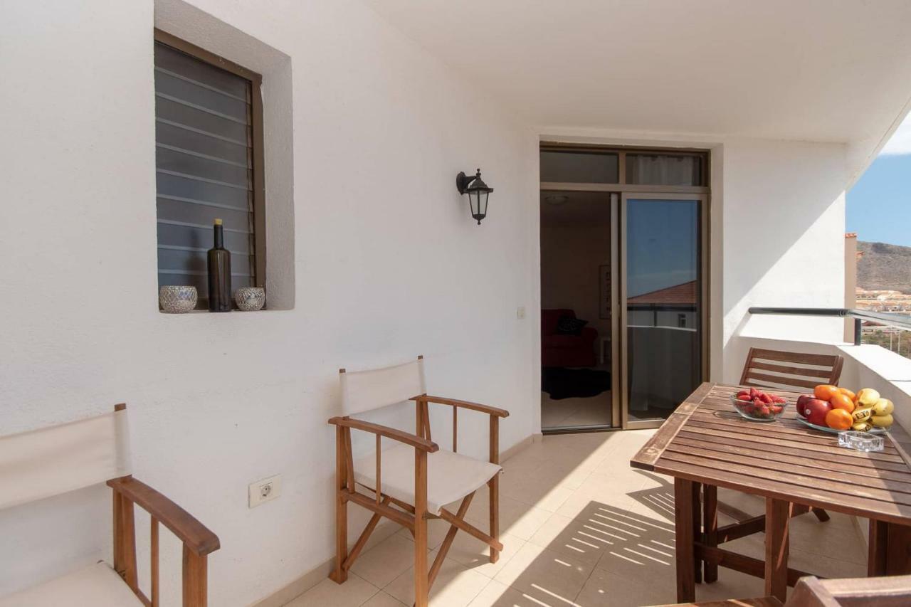 Great 2 Beds Apartment Los Cristianos لوس كريستيانوس المظهر الخارجي الصورة