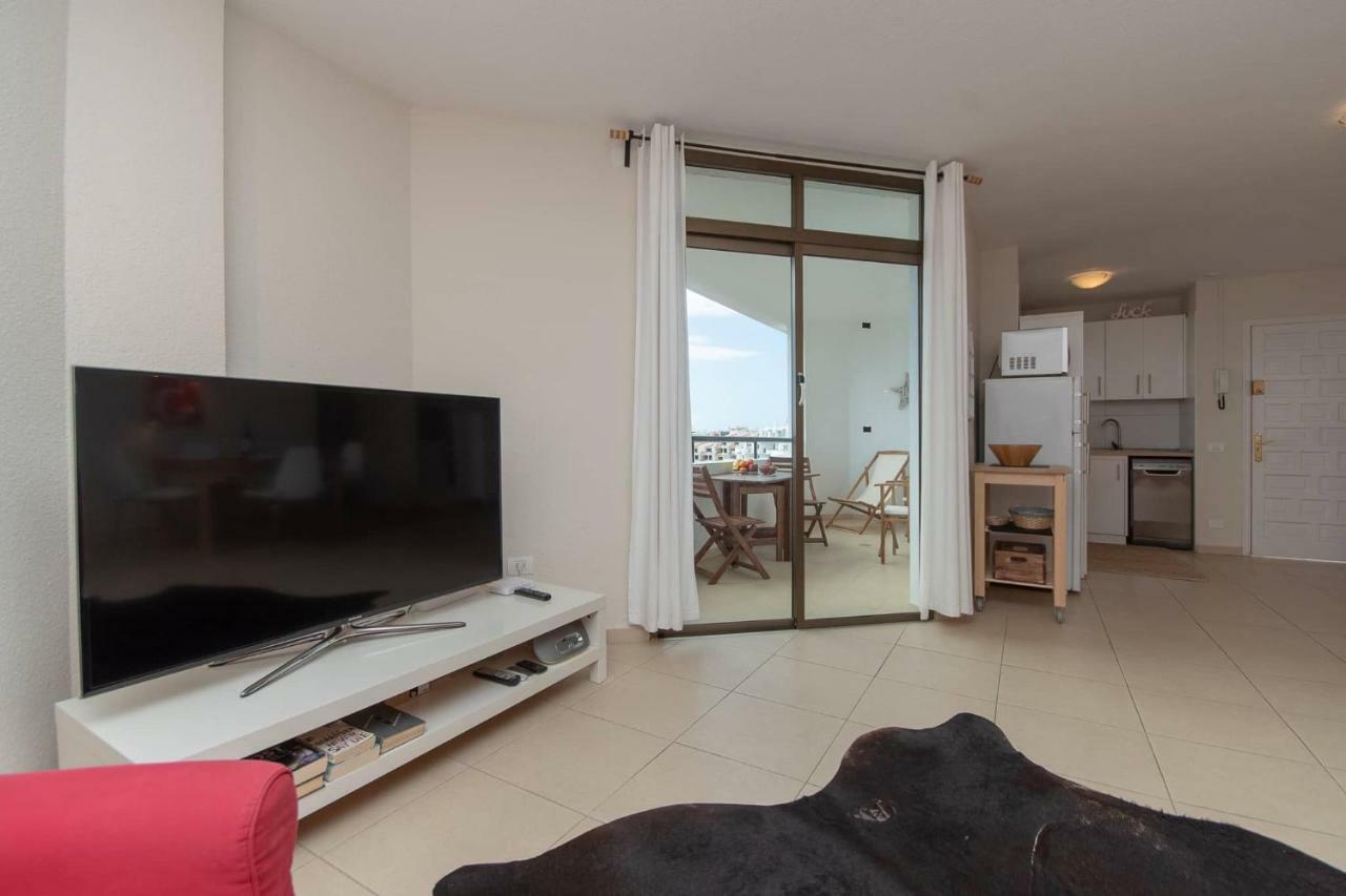 Great 2 Beds Apartment Los Cristianos لوس كريستيانوس المظهر الخارجي الصورة